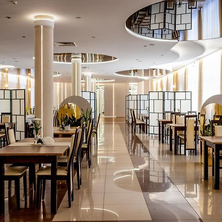 Trzy Korony Hotel Głogów Małopolski Екстериор снимка